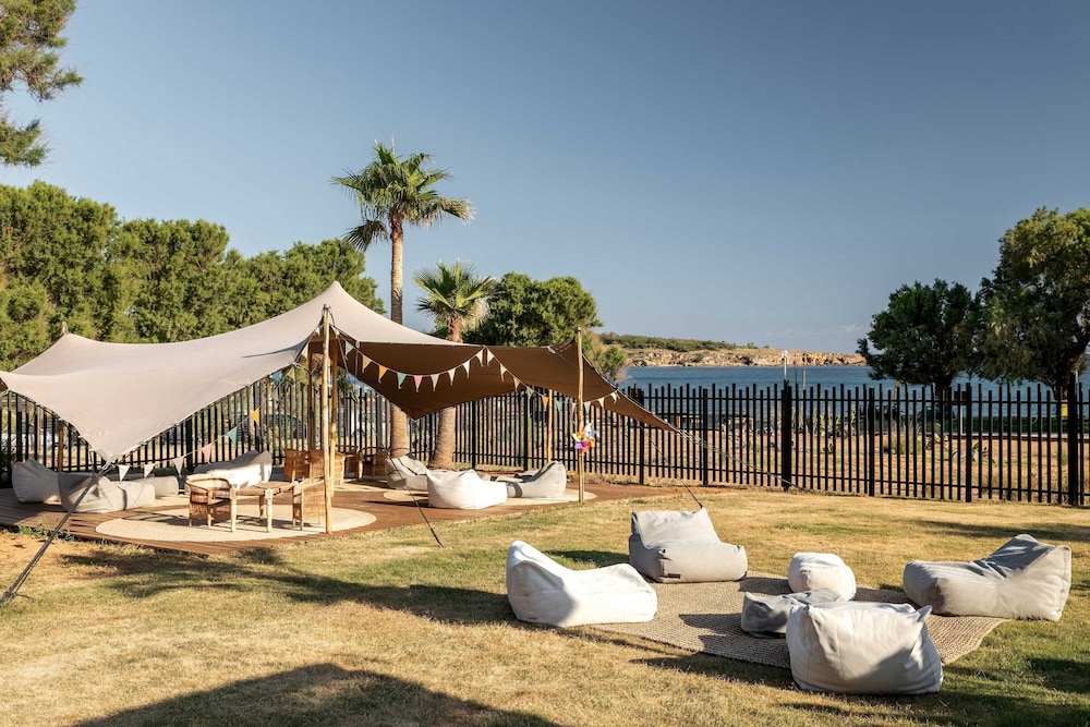 Children's play area - outdoor