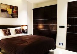 La Maison Service Apartments