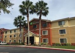 Vila Shanti Beach Hotel