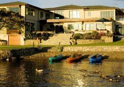 Nicara Lakeside Lodge