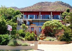 18 on Kloof Bed and Breakfast