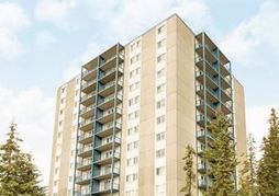 Coast Fraser Tower Hotel