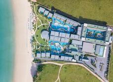 Le Meridien Khao Lak Resort & Spa