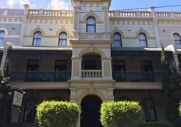 Avonmore on the Park Boutique Hotel