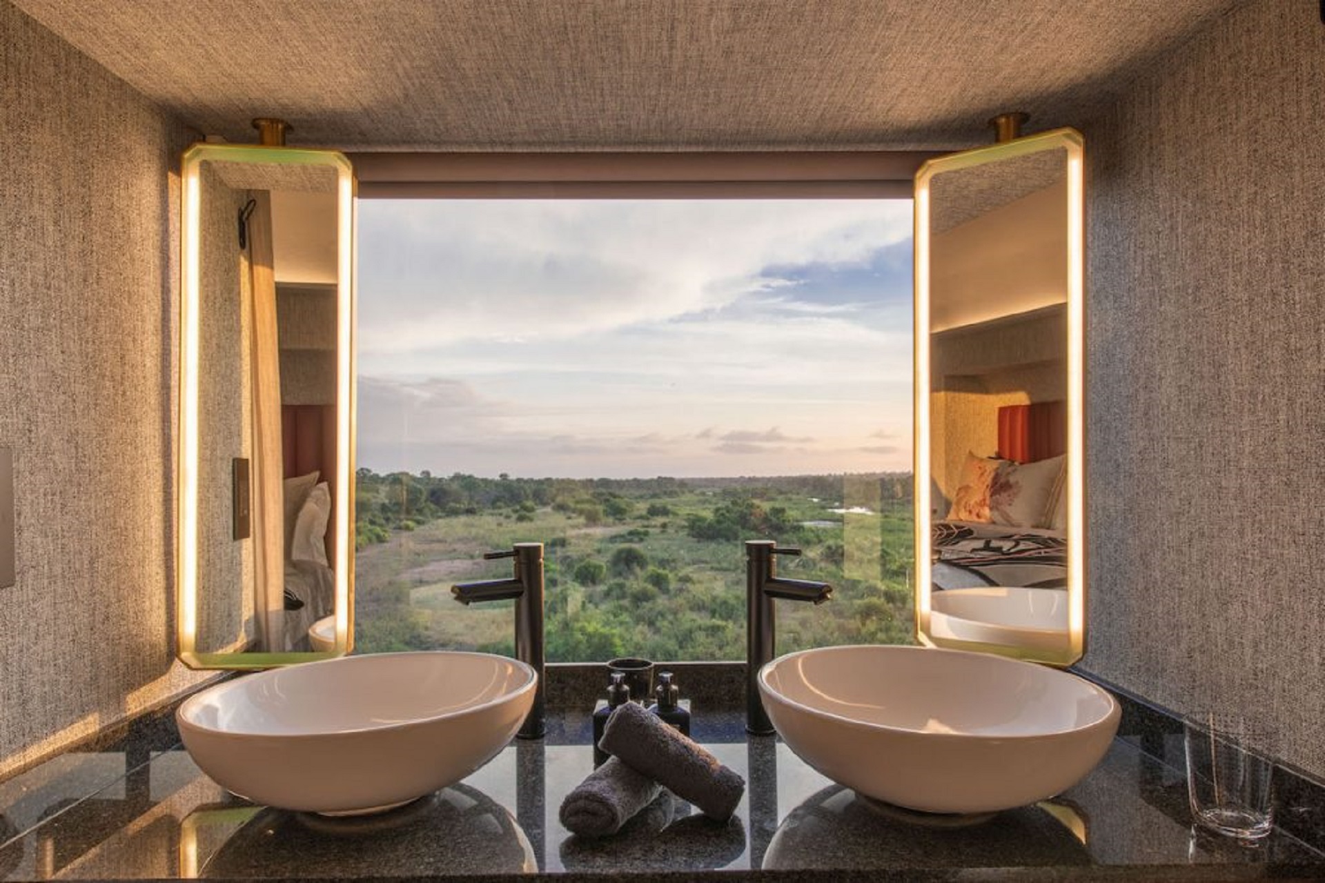Carriage suite bathroom