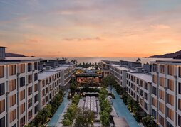 Four Points by Sheraton Phuket Patong Beach Resort