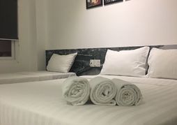 Suite Backpackers Inn