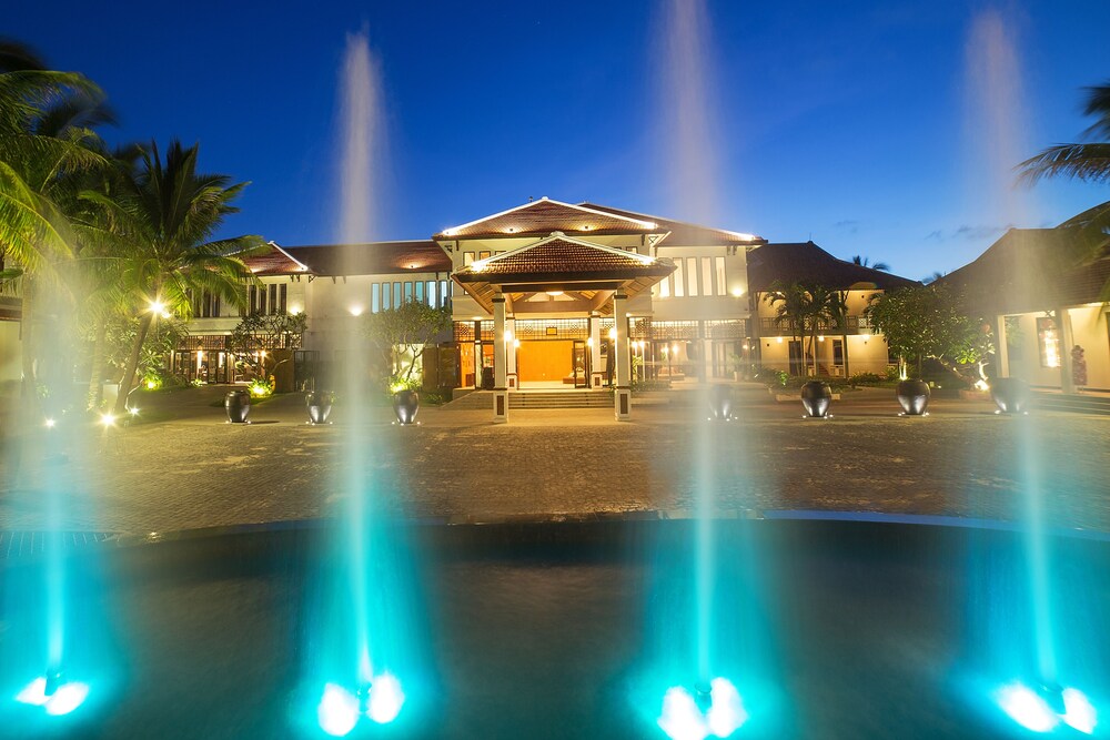 Hotel Front - Evening/Night