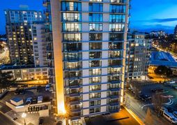 DoubleTree by Hilton Hotel & Suites Victoria