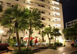 Wongamat Privacy by Good Luck Apartments