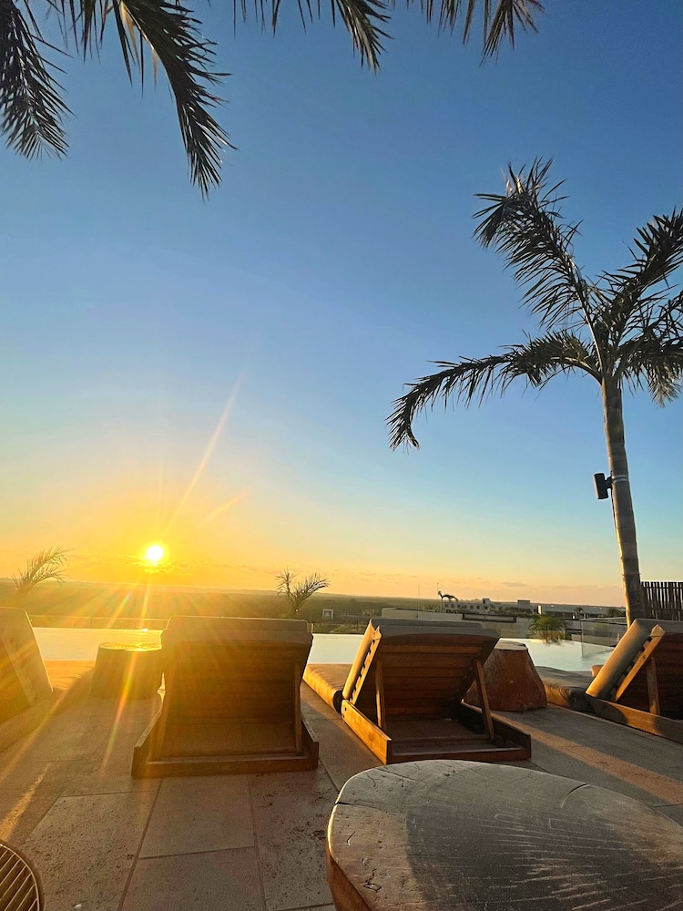 Rooftop pool