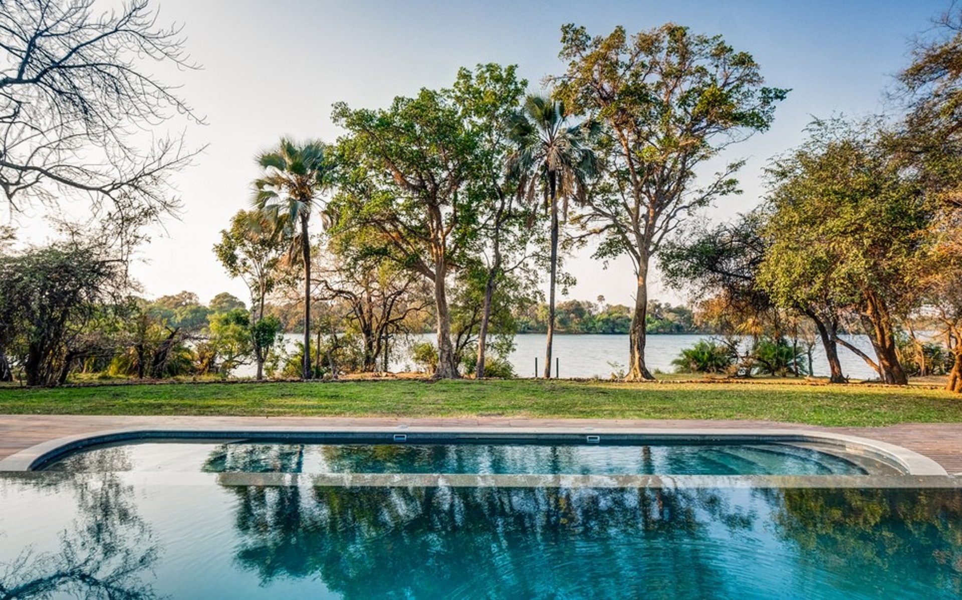 swimming pool