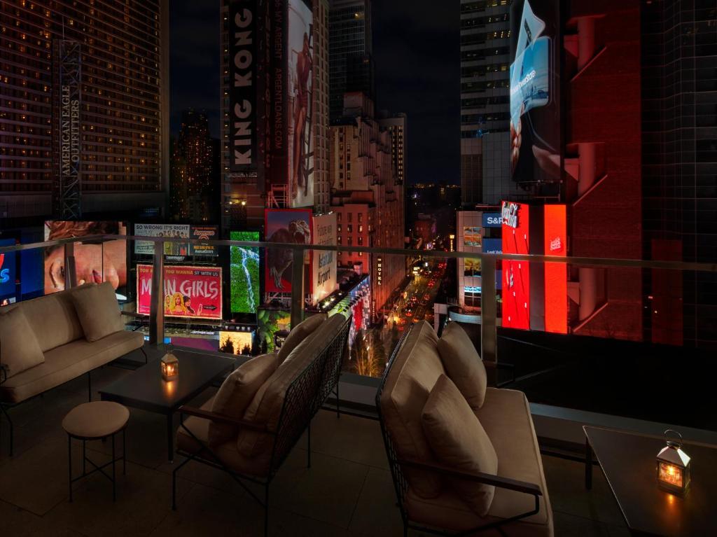 Times Square EDITION