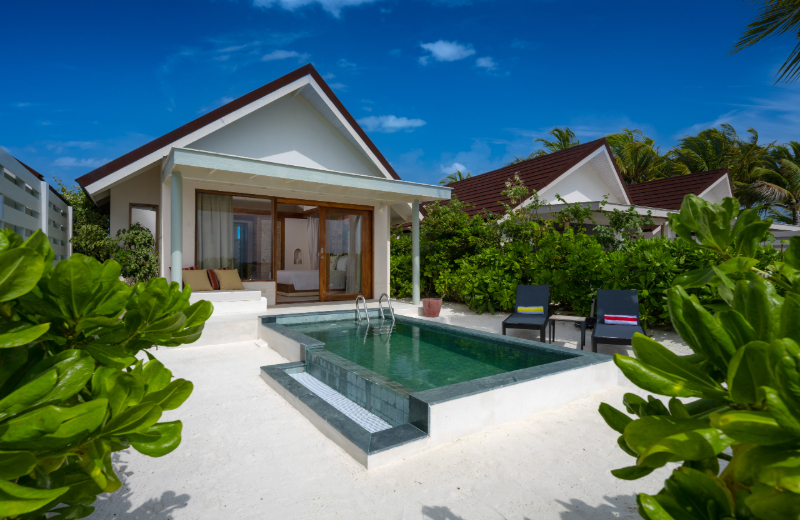 Sunnest Beach Pool Villa