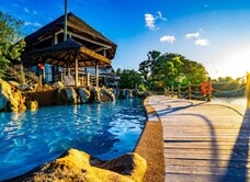 Fisherman’s Cove resort