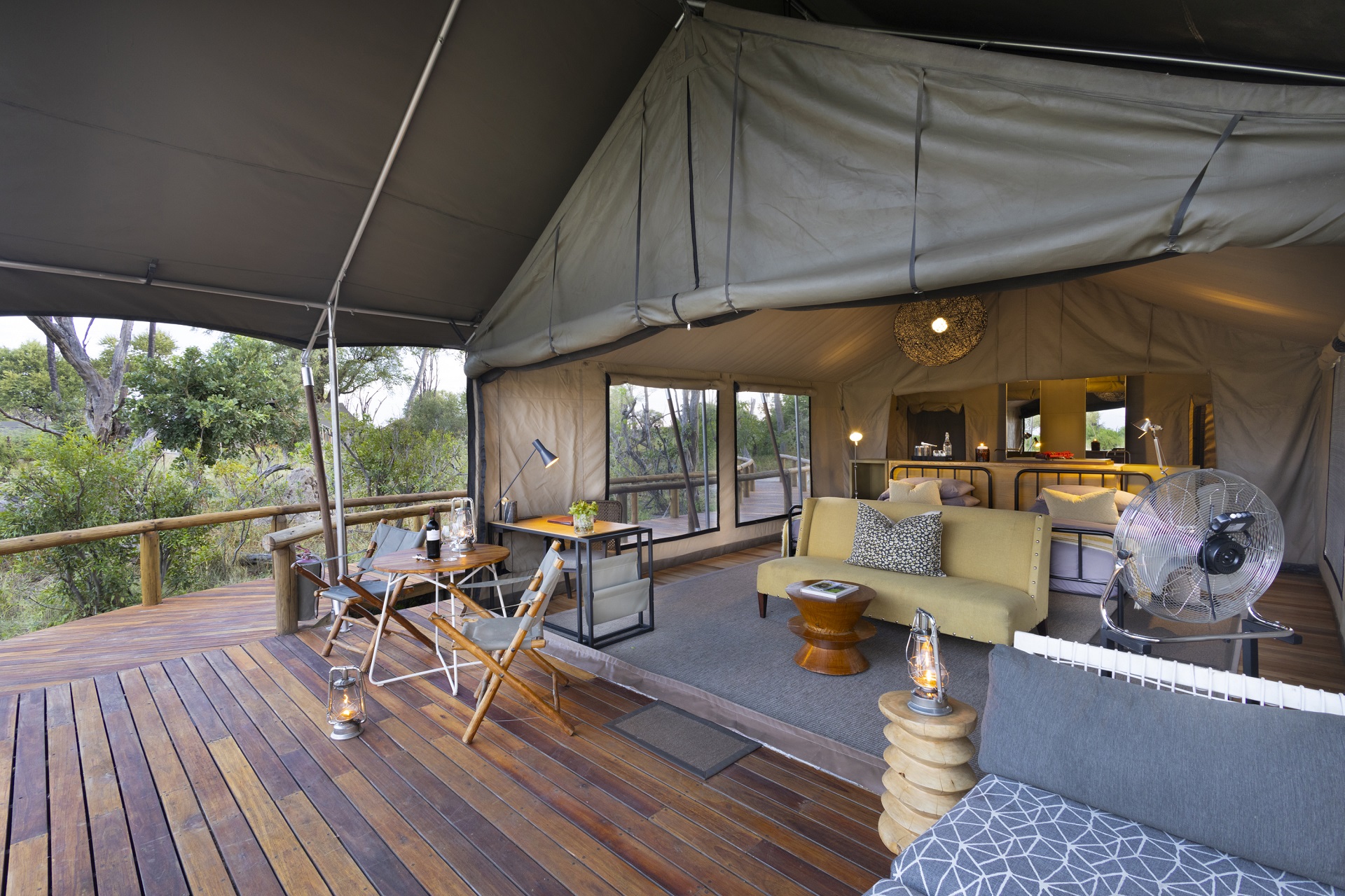 tent interior 3
