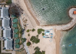 Sumitra Luxury Villas A Pramana Experience hotel