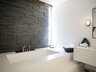 Deep Soaking Bathtub