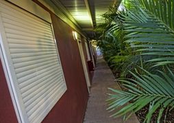 Cattrall Park Motel