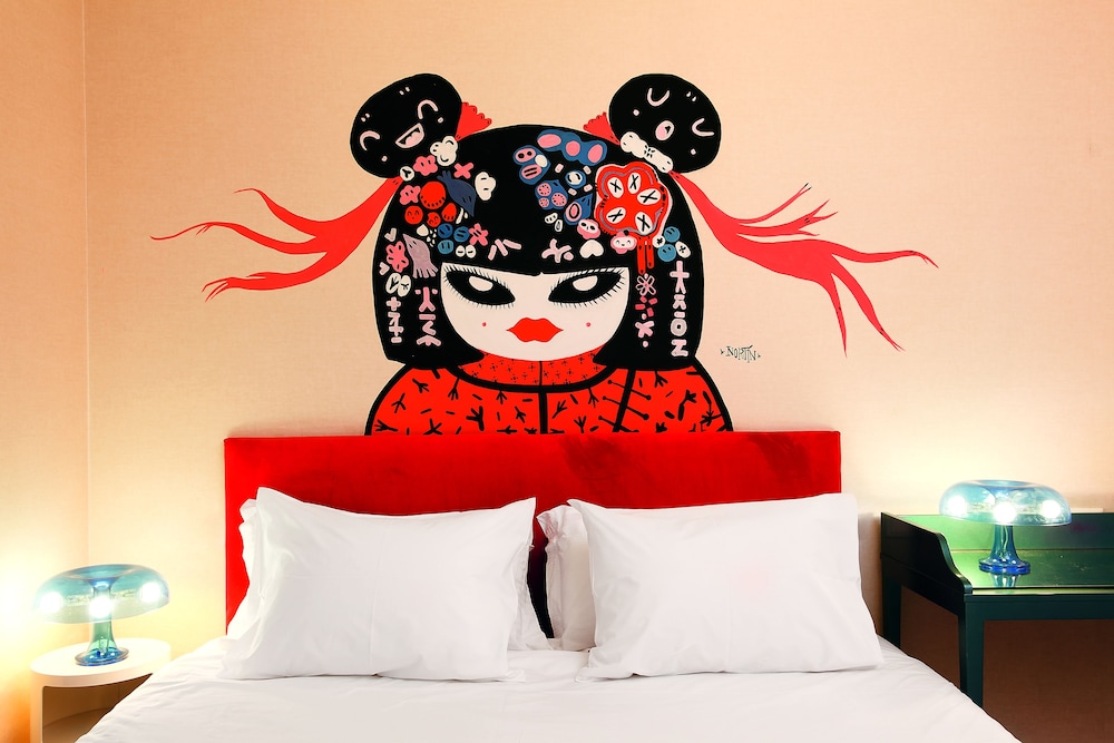 Guestroom