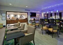 Frangipani Royal Palace Hotel