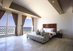 Olalani Resort and Condotel