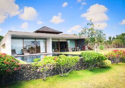 Jimbaran Balangan BeachFront Villa Nakar